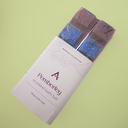 blue and lilac bath bomb snap bar