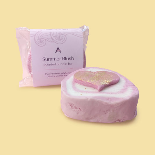 Summer Blush peony scented bubble bar with pink heart and gold shimmer.
