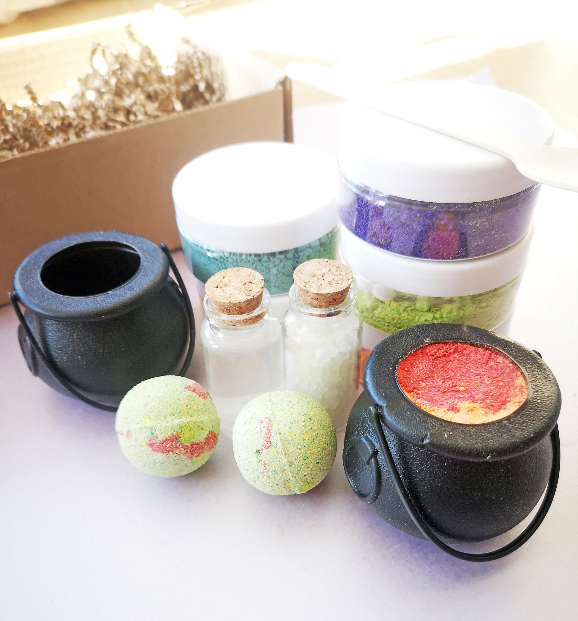 Halloween Bath Potion Kit | Witchcraft & Boneyard Cauldron Bath Set | Spooky Bath Fun