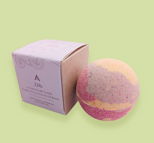 221b bath bomb inspired by Sherlock Holmes fragranced with honey, leather, tobacco, bourbon and sandalwood.