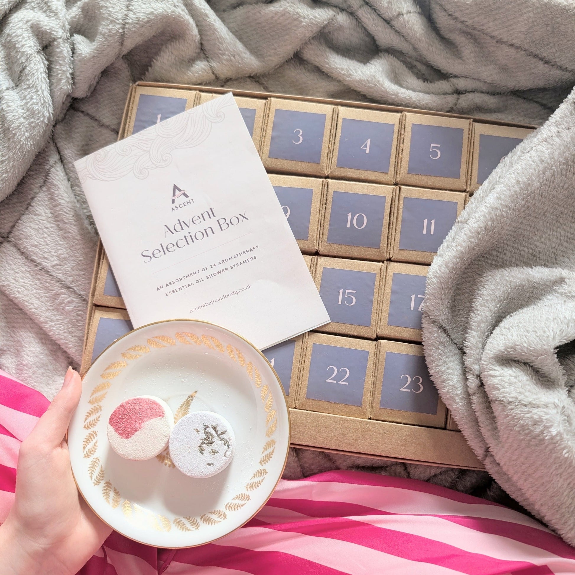 Advent calendar with 24 shower steamers made with essential oils